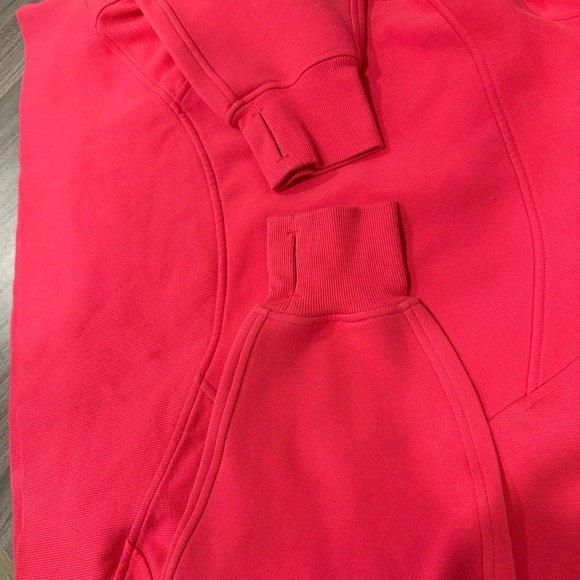 Lululemon Scuba Lip Gloss - Picture 9 of 13